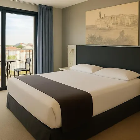 酒店 锡切斯酒店 3*