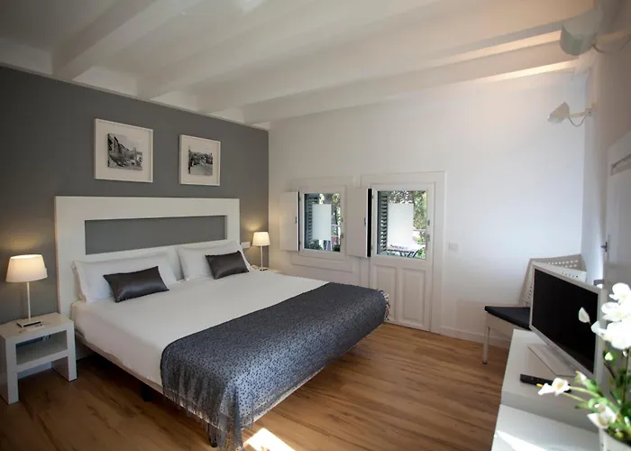 Hotel Hotel Sitges 3*