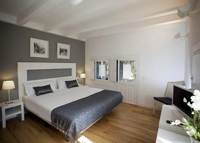 Hotel Hotel Sitges 3*