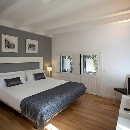 Szálloda Hotel Sitges 3*