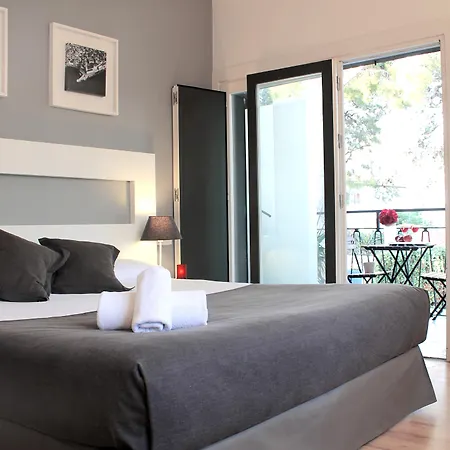 Hotel Sitges Szálloda 3*